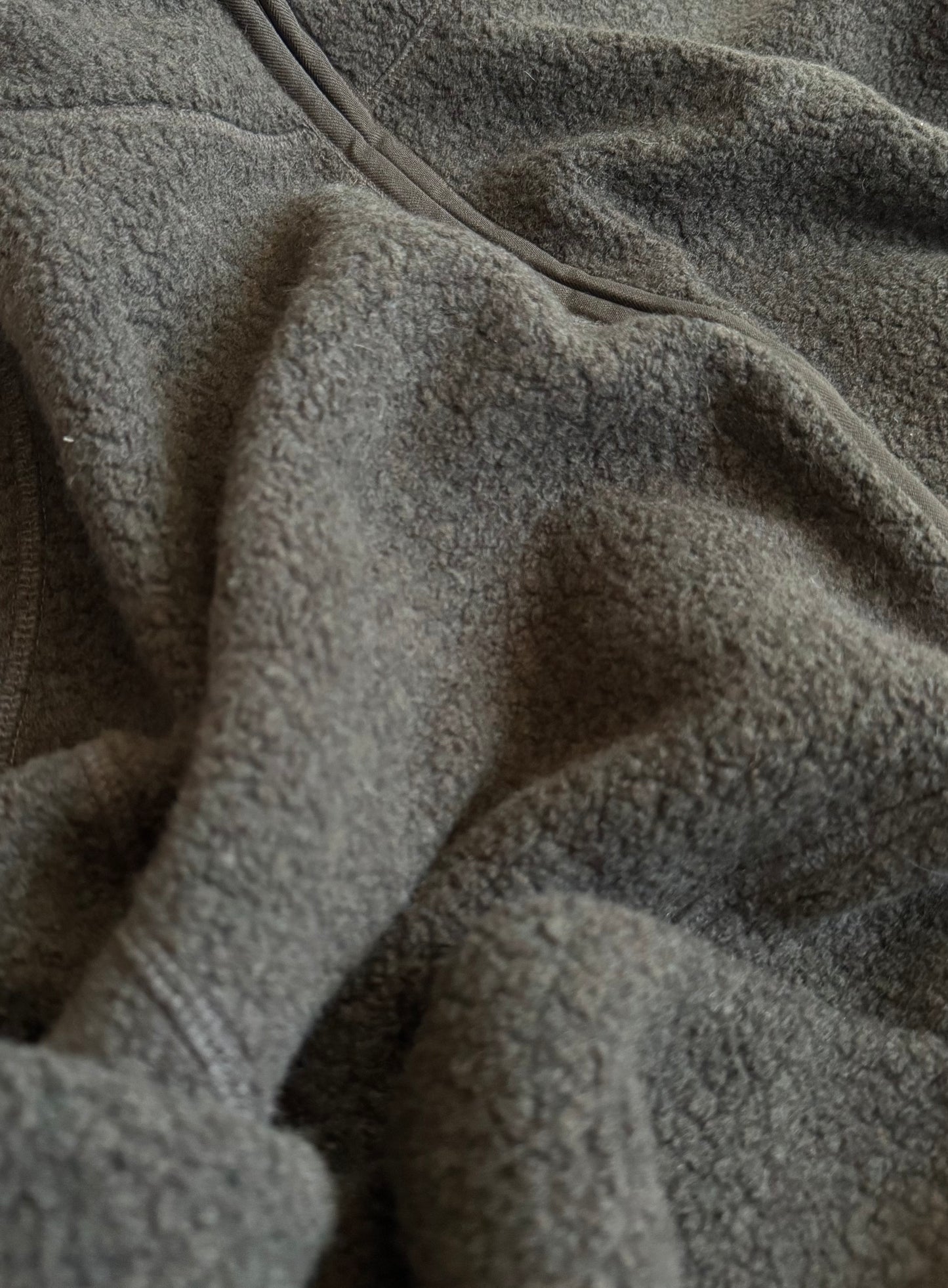 WOOL BOUCLE HALF ZIP