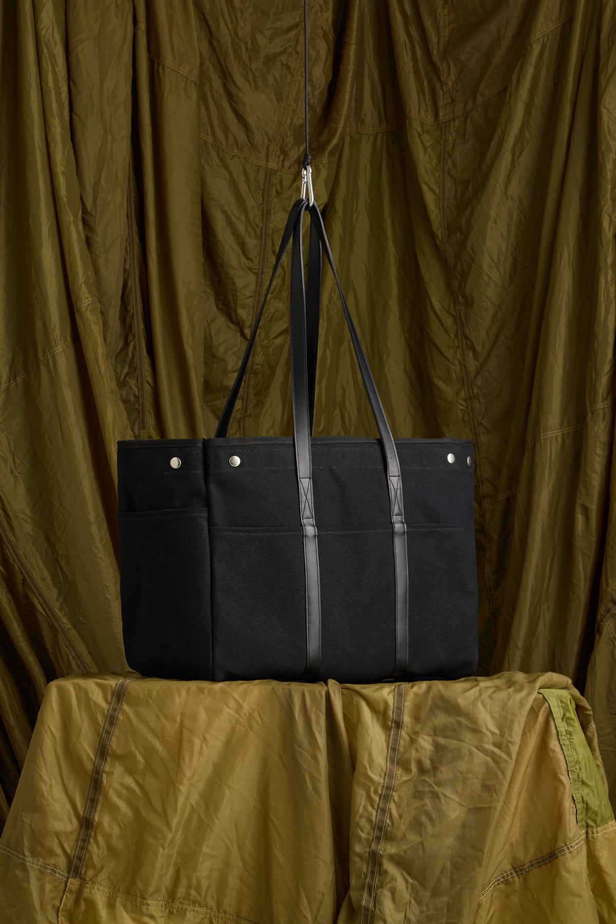 CANVAS TOTE
