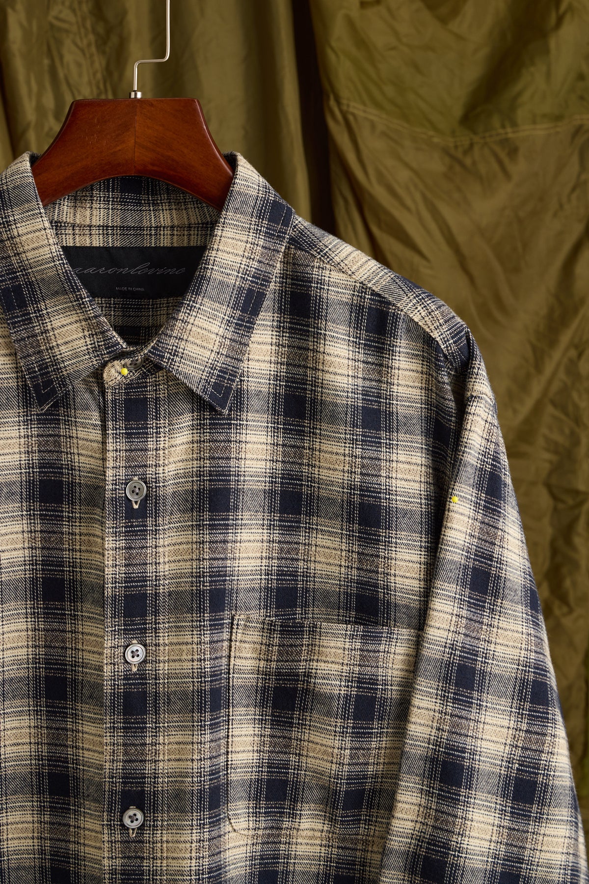 Jaspe Plaid Shirt in Navy