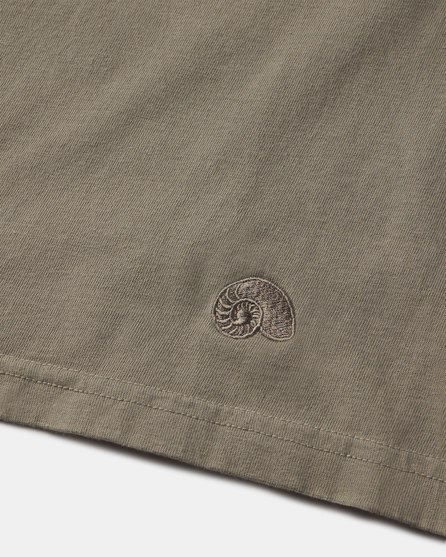BOXY POCKET T-SHIRT