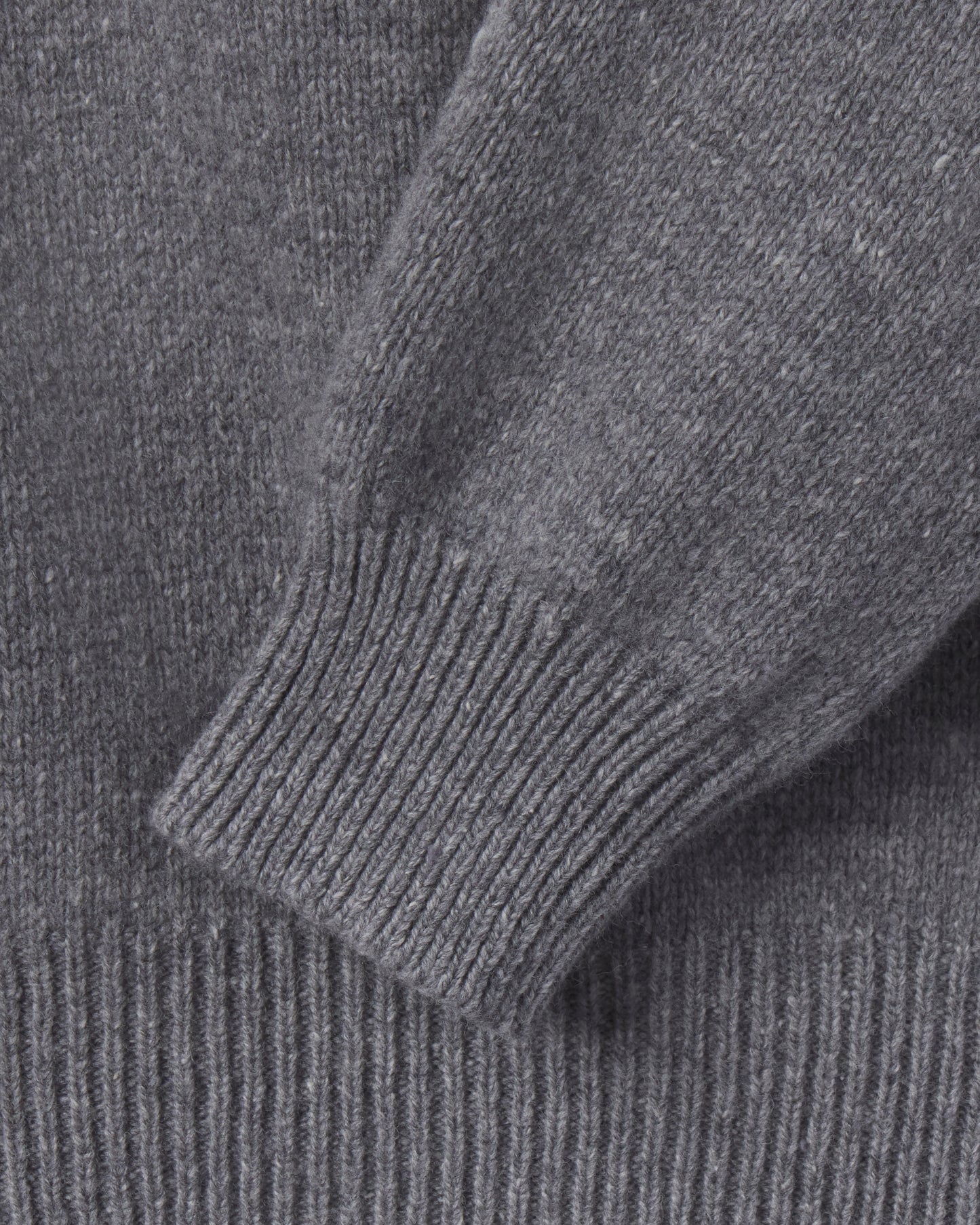 ROLLNECK SWEATER