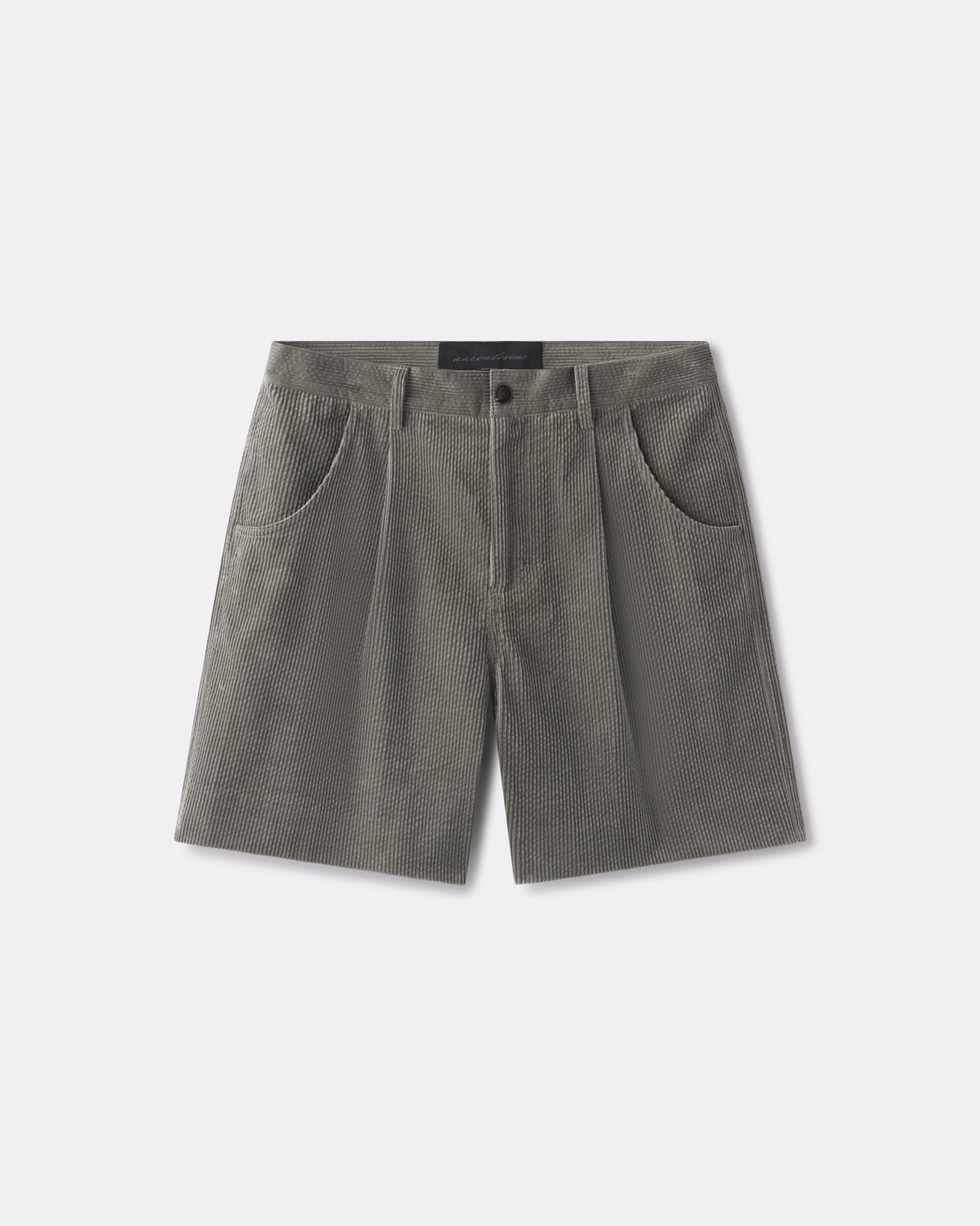 SINGLE PLEAT CORDUROY SHORT
