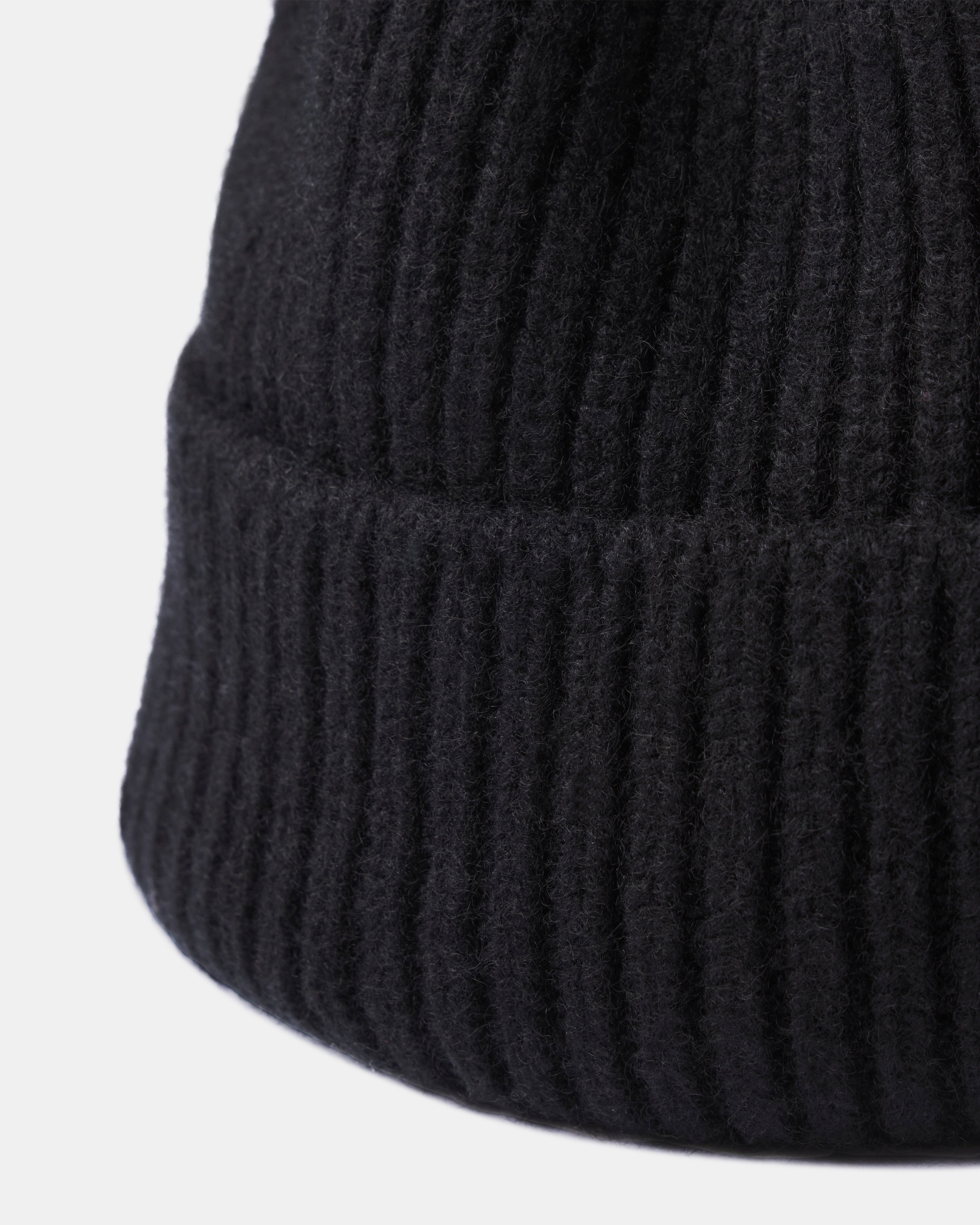 CASHMERE BEANIE – AARON LEVINE